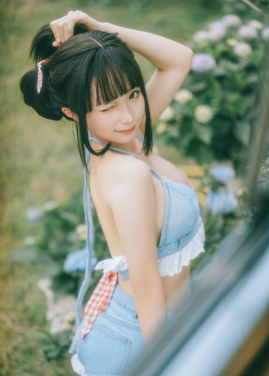 蠢沫沫无创可贴遮阴视频是哪套图包