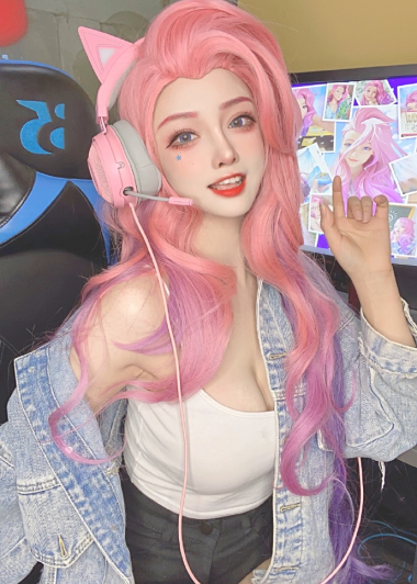 只是简言还拍过这种黑历史,只是简言cosplay黑料曝光