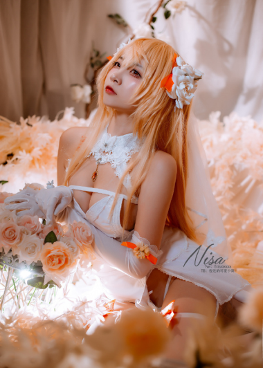 二佐Nisa黑历史曝光，二佐Nisa碧蓝航线路易九世礼服