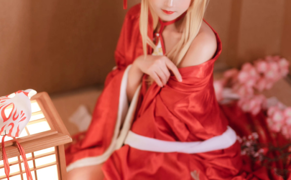 三度_69光荣凉夜香雪图集作品