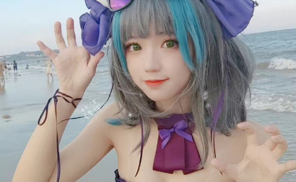 花柒hana柴郡cos,花柒hana怎么了