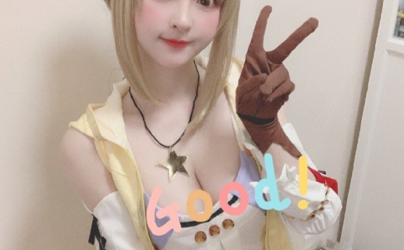 荣小兔头多少岁了，荣小兔头真实资料